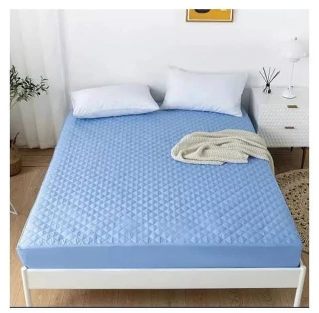 Quilted waterproof mattress protectors